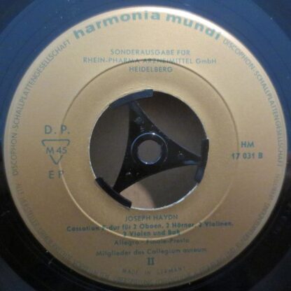 Harmonia Mundi HM 17 031 - Cassation G-dur / Cassation F-dur - Image 4