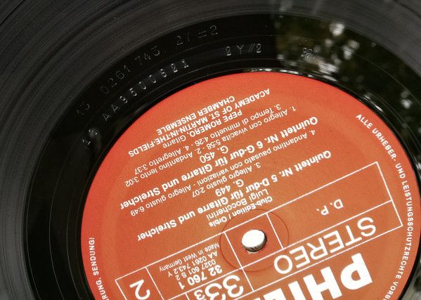 Philips 32 760 1 - Luigi Boccherini, Pepe Romero, Academy Of St. - Image 7