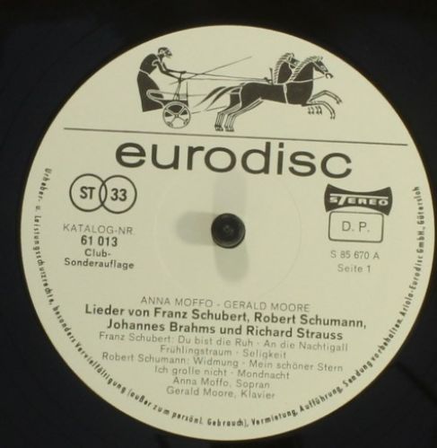 Eurodisc 61 013 - Anna Moffo, Gerald Moore, Franz Schubert, Robe - Image 5